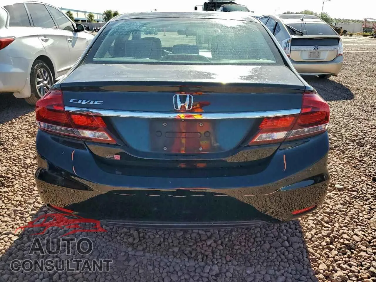 2014 HONDA CIVIC Damaged VIN 2HGFB2F52EH558178 – engine bay