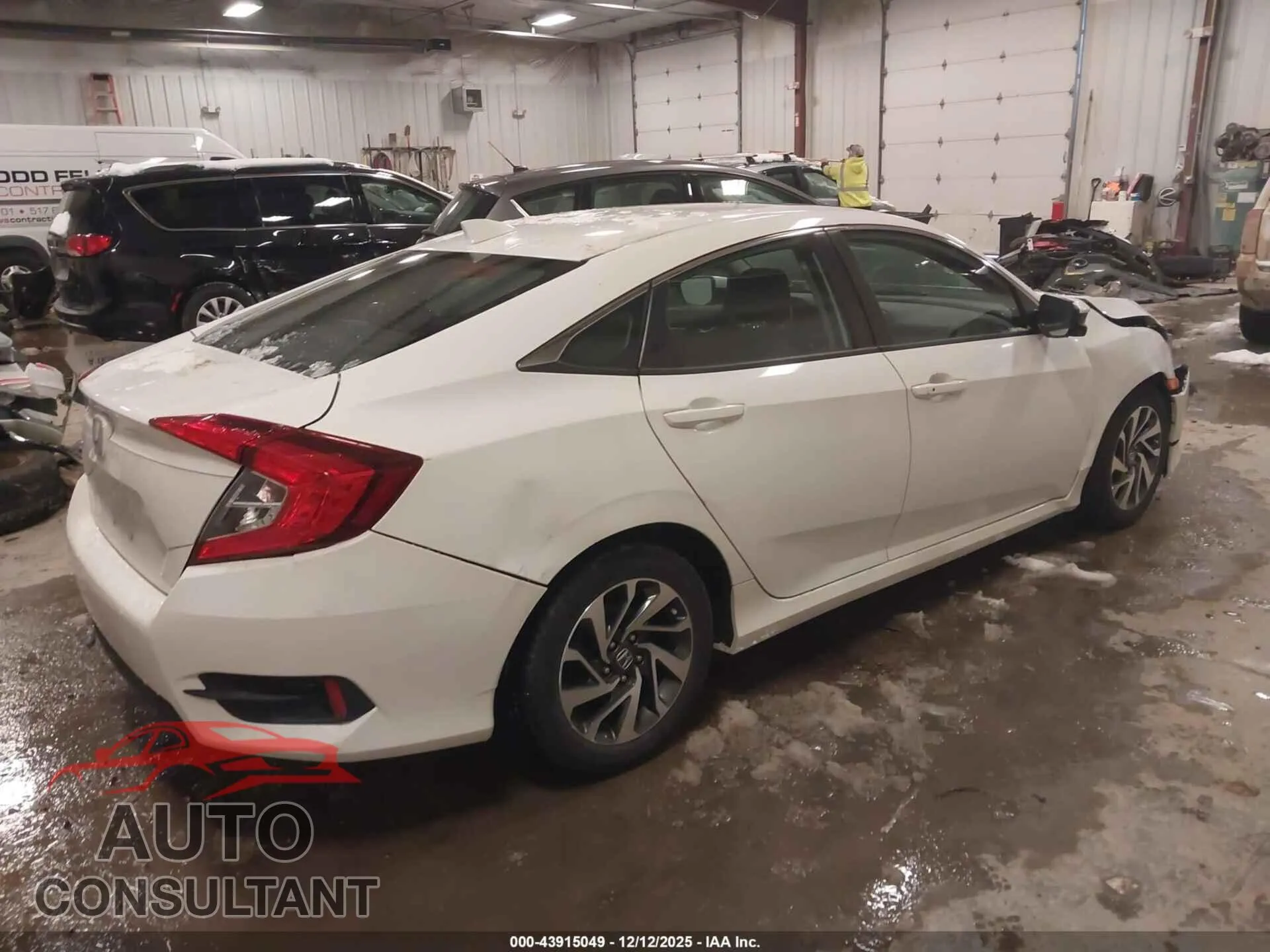 2018 HONDA CIVIC Damaged VIN 2HGFC2F83JH553816 – dashboard