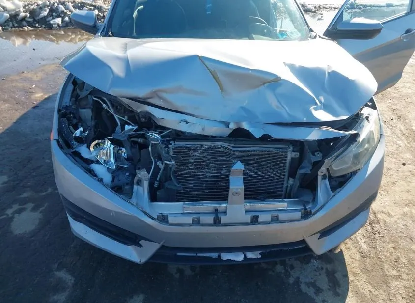 2016 HONDA Civic Used VIN 2HGFC4B07GH300180 – rear exterior