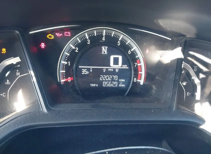 2016 HONDA Civic Used VIN 2HGFC4B07GH300180 – photo 15