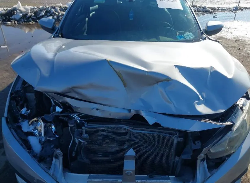 2016 HONDA Civic Used VIN 2HGFC4B07GH300180 – photo 17