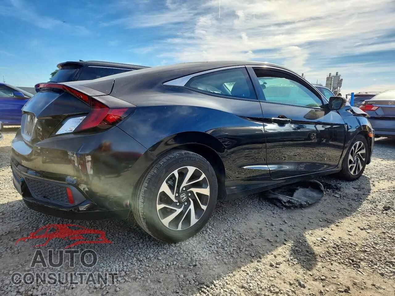 2018 HONDA CIVIC Damaged VIN 2HGFC4B57JH302966 – side profile