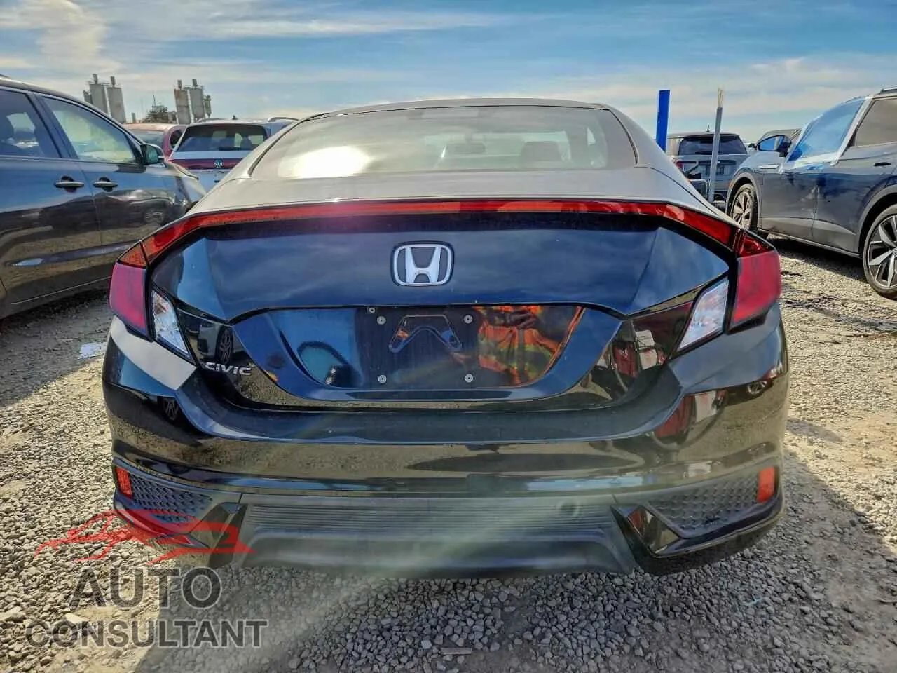 2018 HONDA CIVIC Damaged VIN 2HGFC4B57JH302966 – engine bay