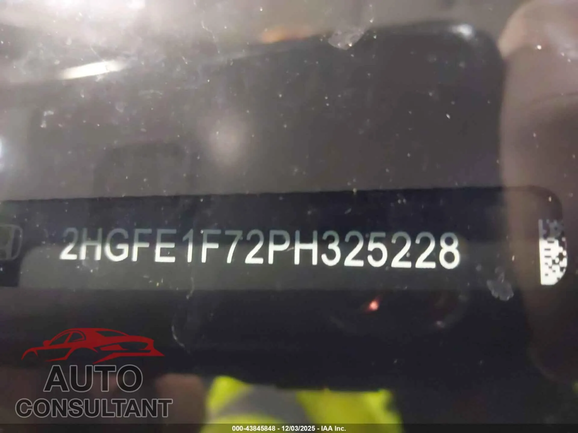 2023 HONDA CIVIC Damaged VIN 2HGFE1F72PH325228 – trunk area