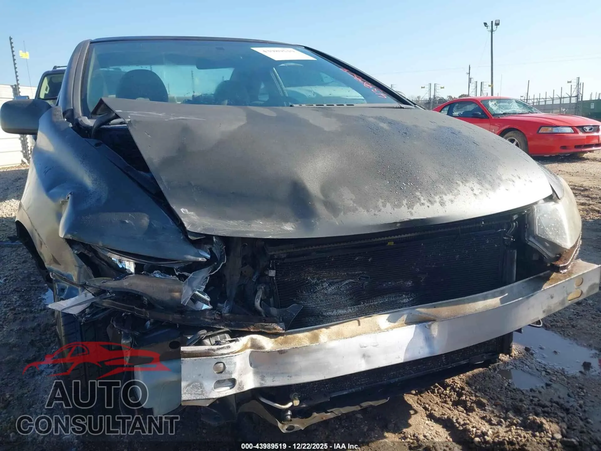 2010 HONDA CIVIC Damaged VIN 2HGFG1B62AH514850 – engine bay