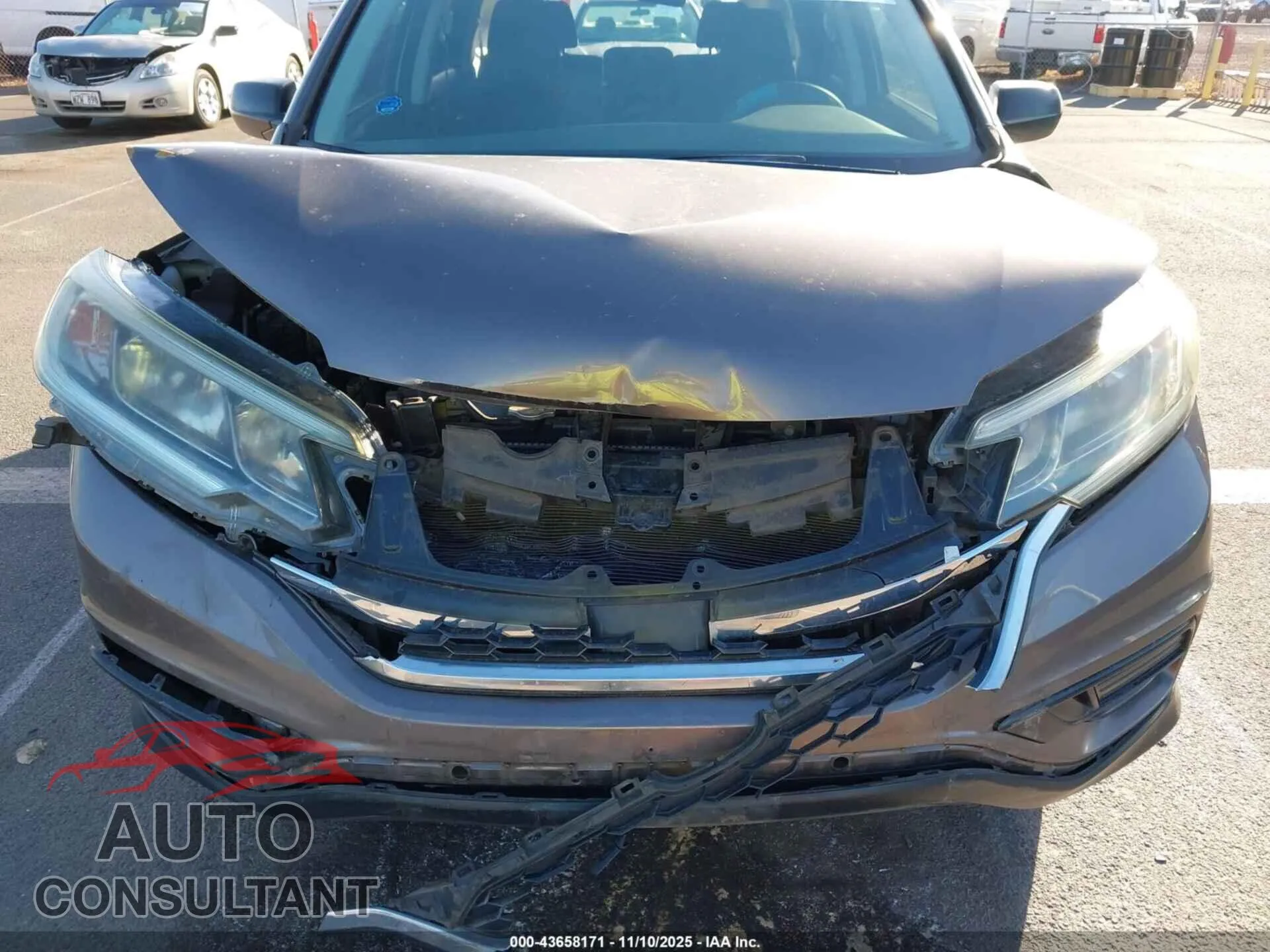 2015 HONDA CR-V Damaged VIN 2HKRM3H31FH504502 – engine bay