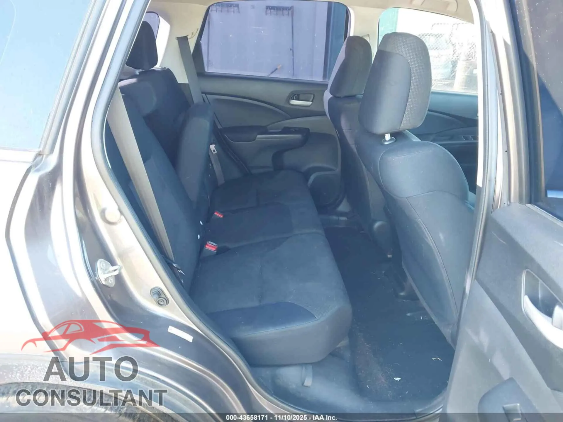 2015 HONDA CR-V Damaged VIN 2HKRM3H31FH504502 – undercarriage