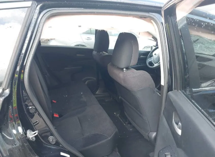 2013 HONDA CR-V Used VIN 2HKRM3H56DH000381 – trunk area 2013 HONDA CR-V Used VIN 2HKRM3H56DH000381 – trunk area