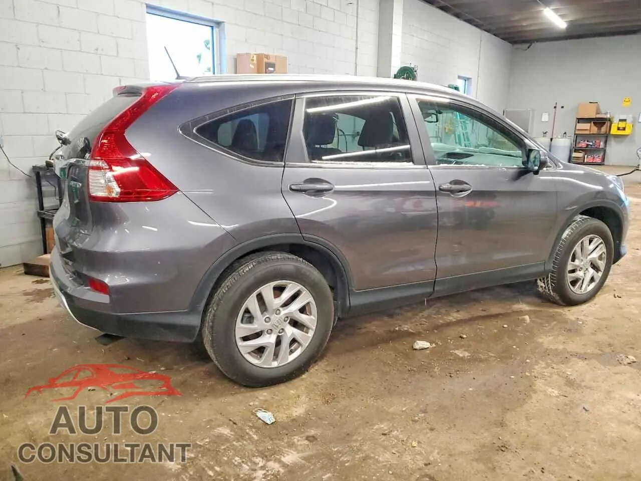 2015 HONDA CRV Damaged VIN 2HKRM4H76FH637989 – side profile 2015 HONDA CRV Damaged VIN 2HKRM4H76FH637989 – side profile