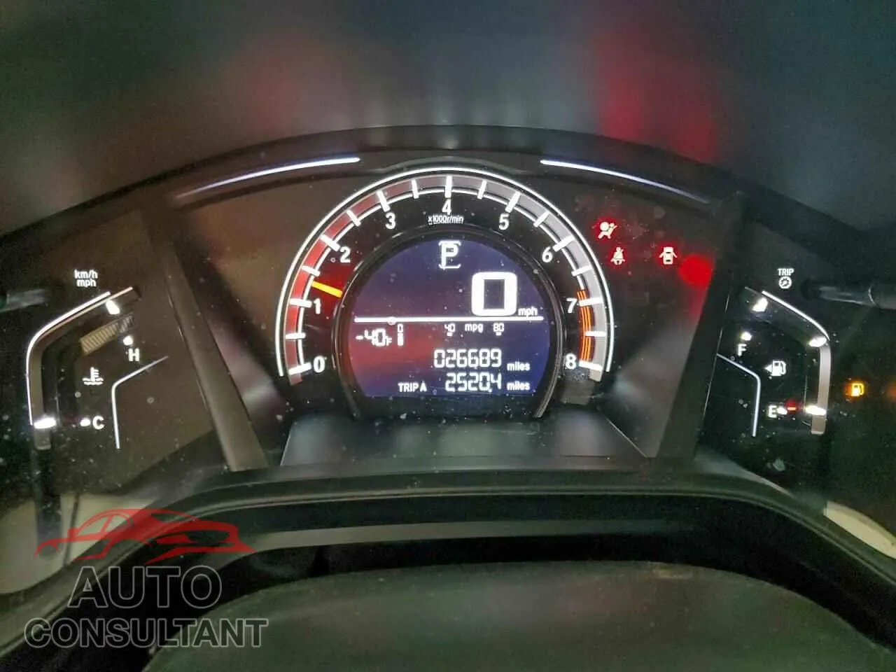 2019 HONDA CRV Used VIN 2HKRW5H33KH418382 – trunk area