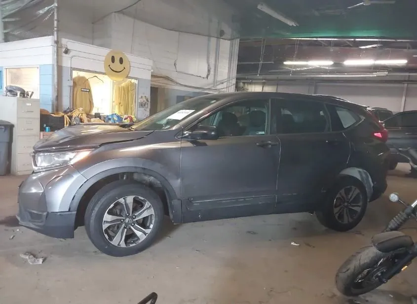 2019 HONDA CR-V Used VIN 2HKRW6H3XKH220632 – photo 18