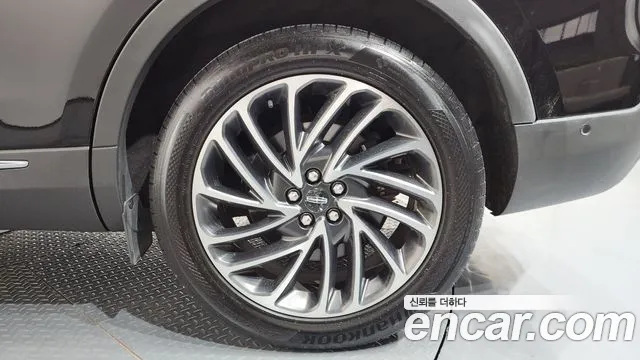 2019 Lincoln Nautilus 1st Gen 2.7 Reserve AWD Sold VIN 2LMPJ8LP1KBL37099 – photo 19