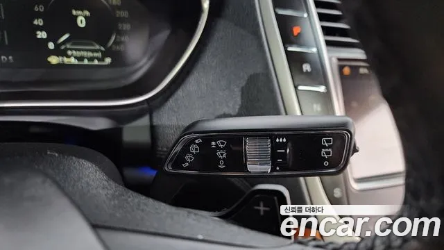 2019 Lincoln Nautilus 1st Gen 2.7 Reserve AWD Sold VIN 2LMPJ8LP1KBL37099 – photo 31