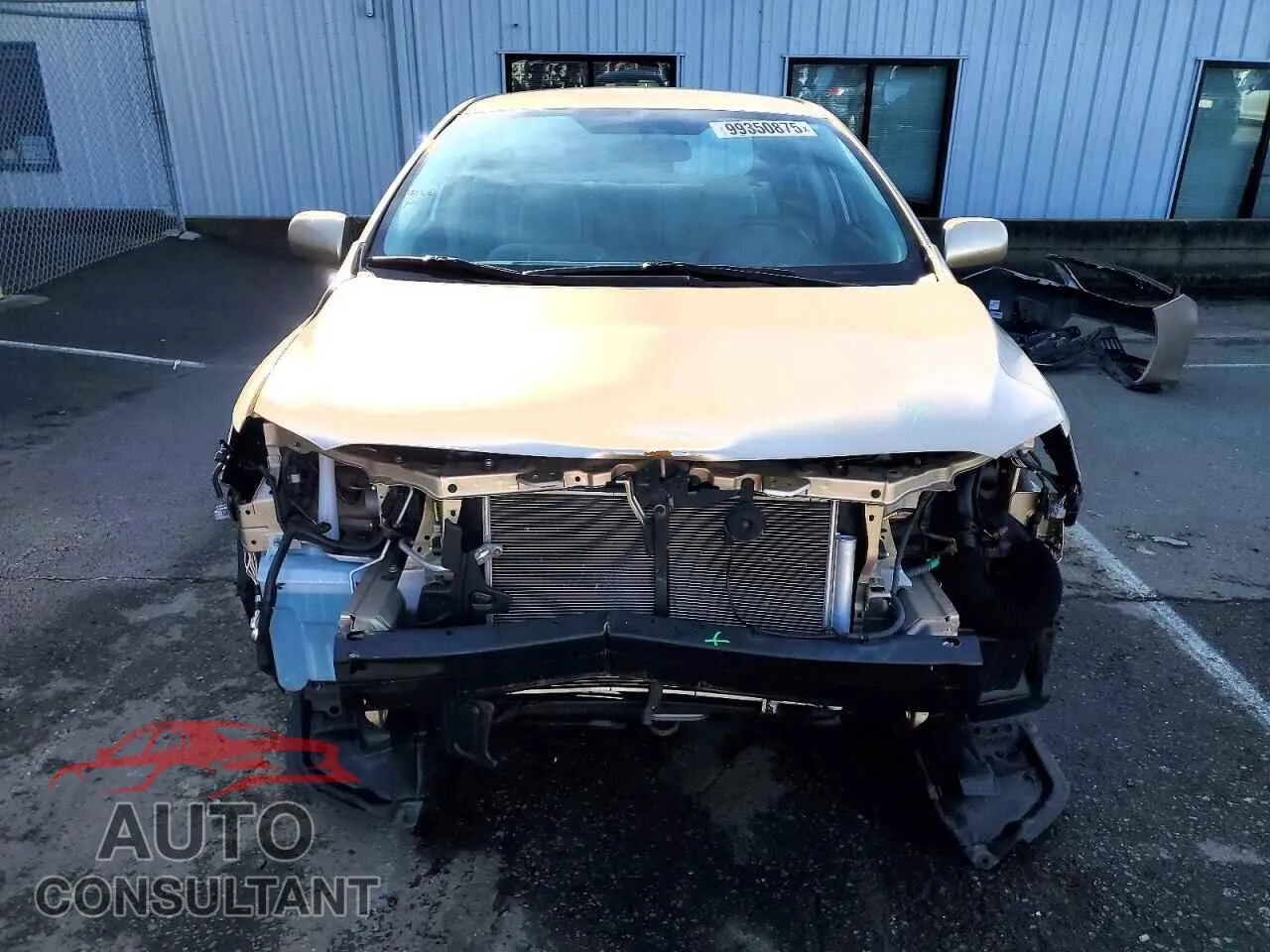 2013 TOYOTA COROLLA Damaged VIN 2T1BU4EE0DC989793 – interior seats