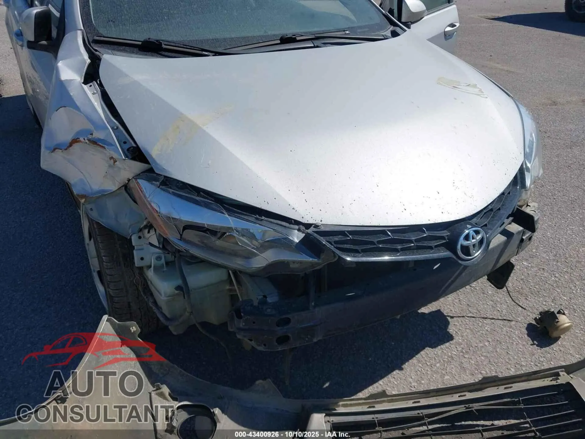 2015 TOYOTA COROLLA Damaged VIN 2T1BURHE0FC253366 – engine bay