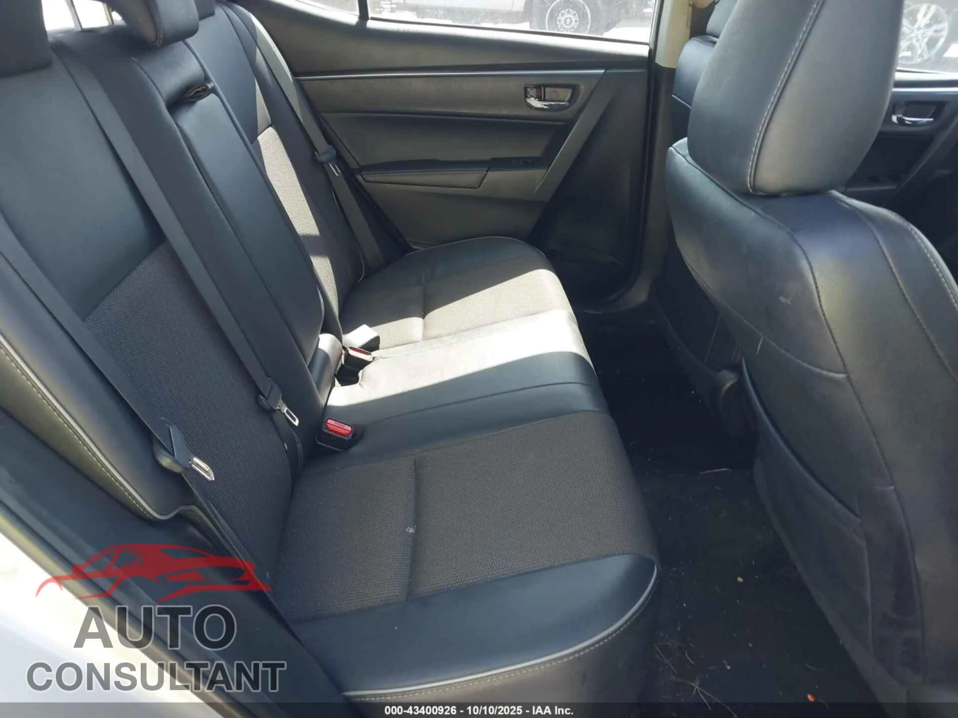 2015 TOYOTA COROLLA Damaged VIN 2T1BURHE0FC253366 – undercarriage