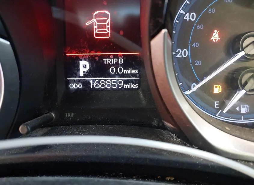 2016 TOYOTA Corolla Used VIN 2T1BURHE0GC585132 – side profile