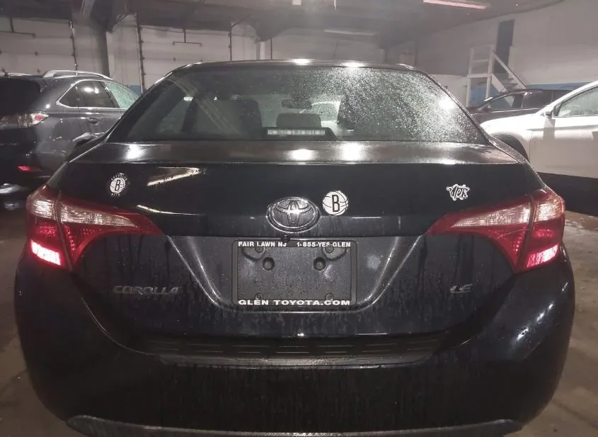 2018 TOYOTA Corolla Used VIN 2T1BURHE0JC059204 – photo 16