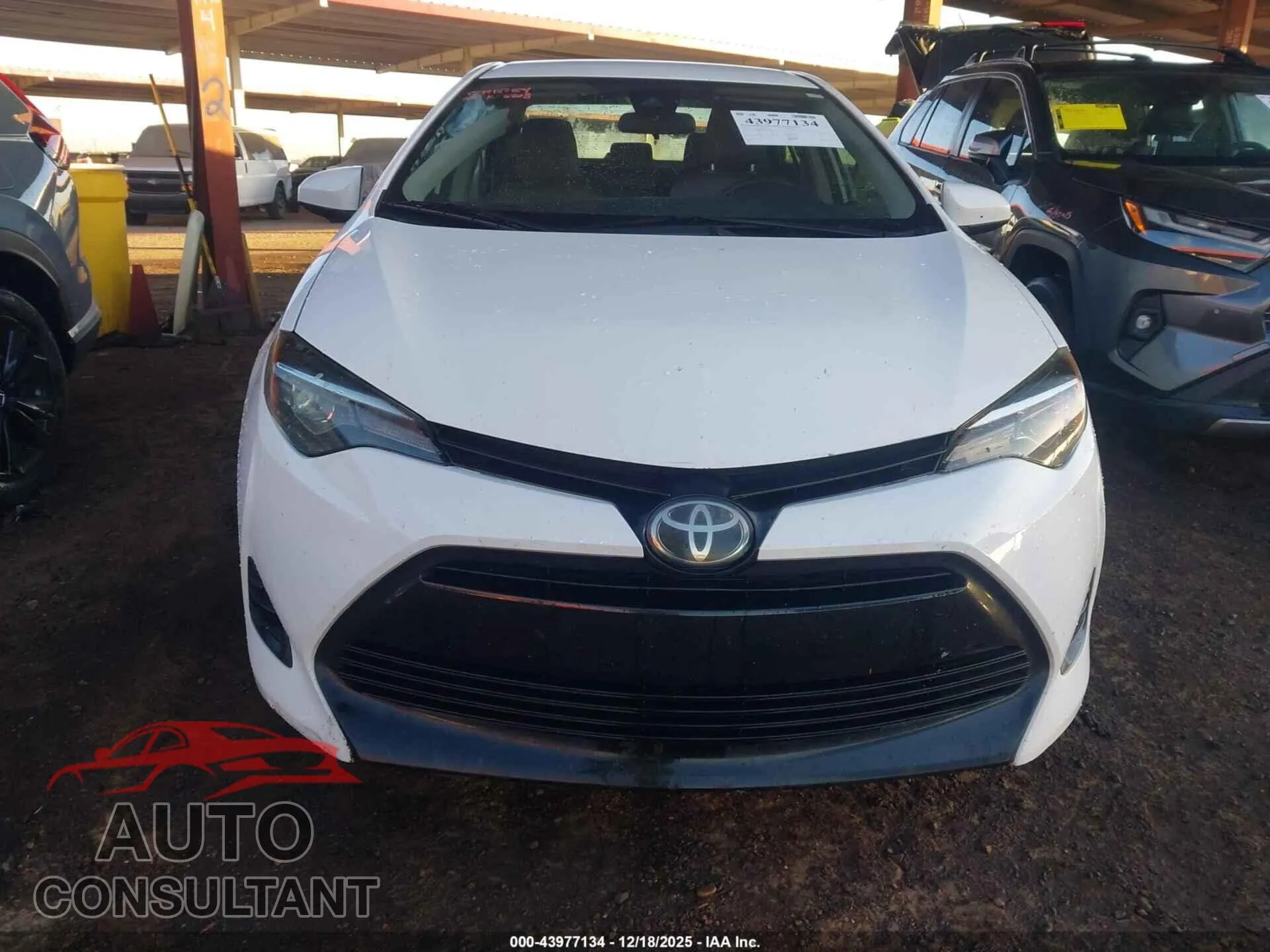 2019 TOYOTA COROLLA Damaged VIN 2T1BURHE0KC196208 – photo 13