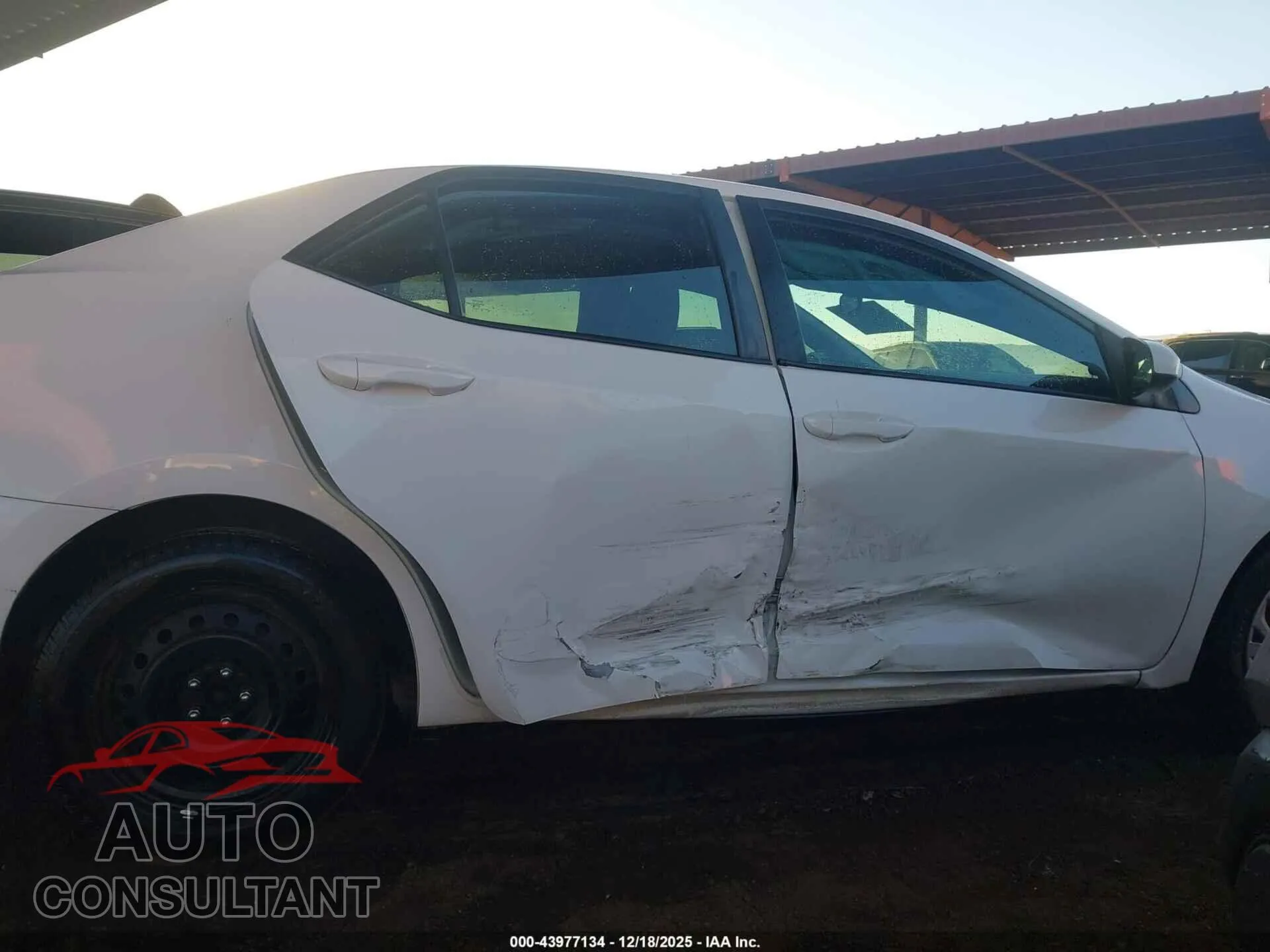 2019 TOYOTA COROLLA Damaged VIN 2T1BURHE0KC196208 – photo 14