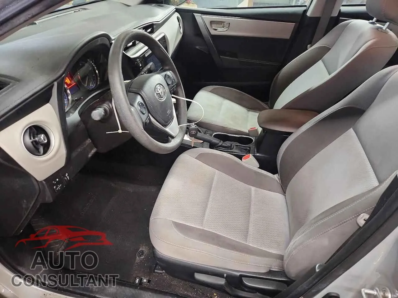2018 TOYOTA COROLLA Damaged VIN 2T1BURHE6JC078713 – exterior detail