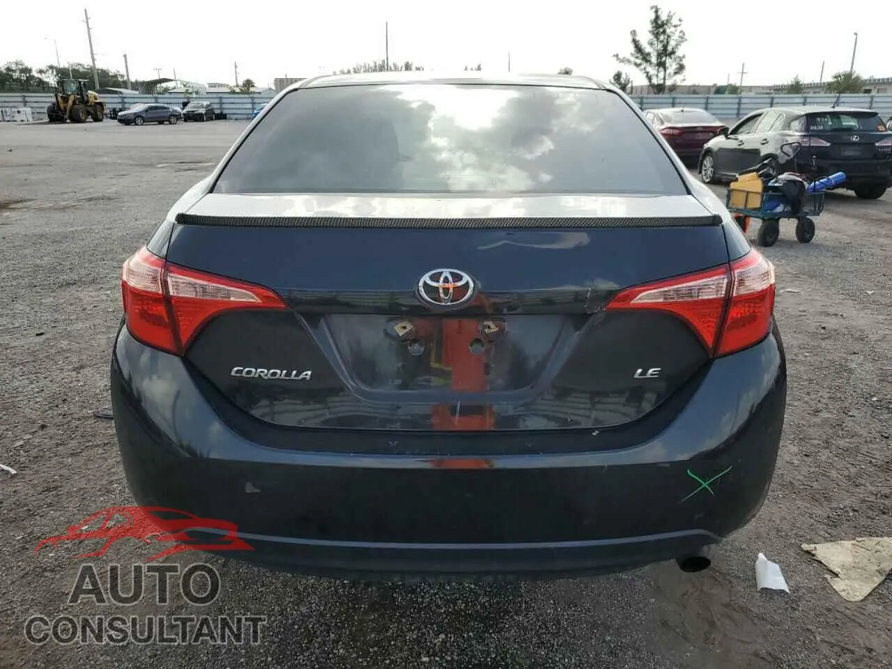 2018 TOYOTA COROLLA Damaged VIN 2T1BURHE9JC065034 – engine bay