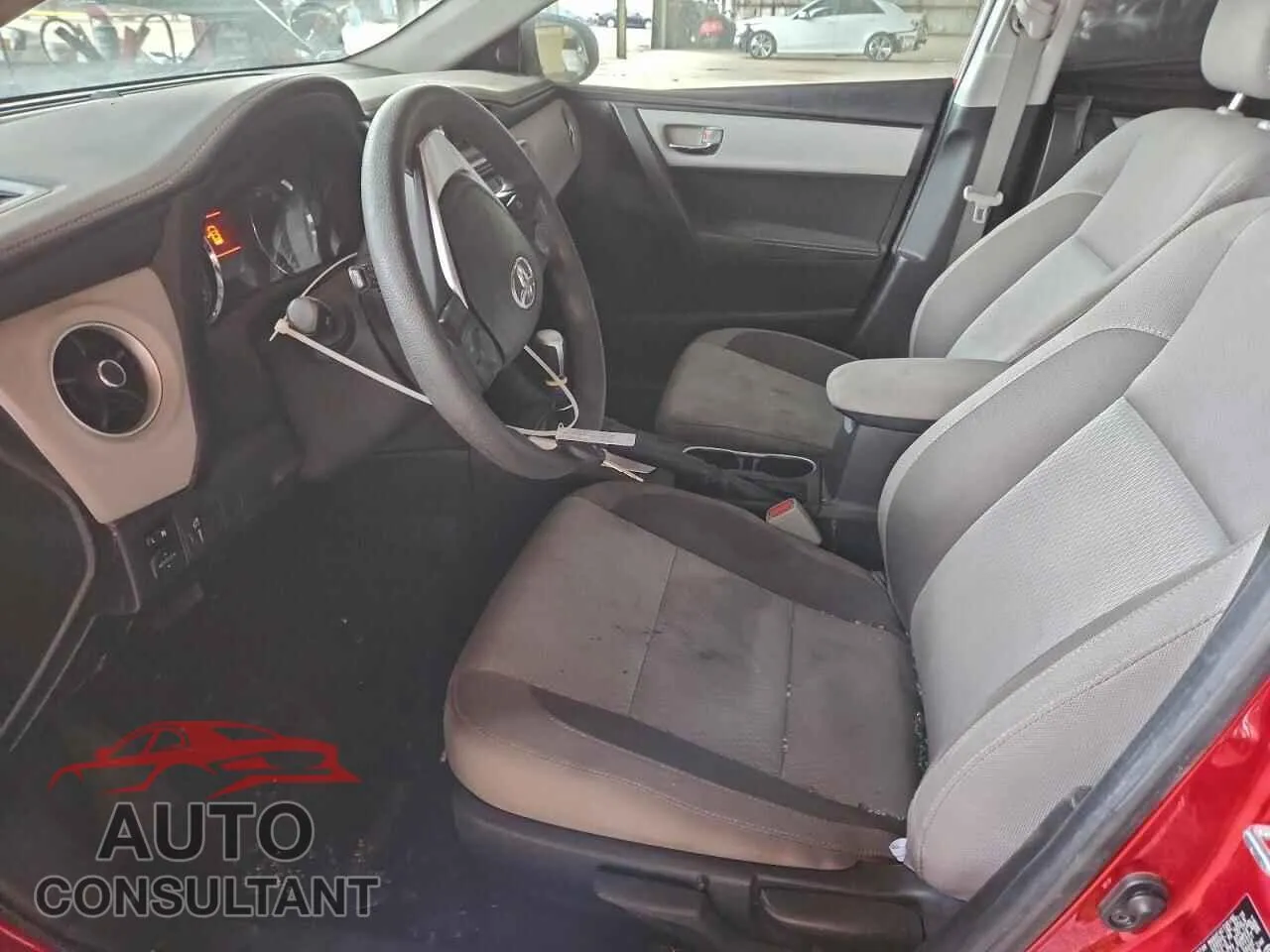 2019 TOYOTA COROLLA Damaged VIN 2T1BURHE9KC245633 – exterior detail