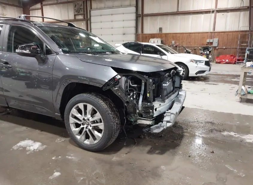 2025 TOYOTA RAV4 Used VIN 2T3A1RFV8SC508208 – dashboard