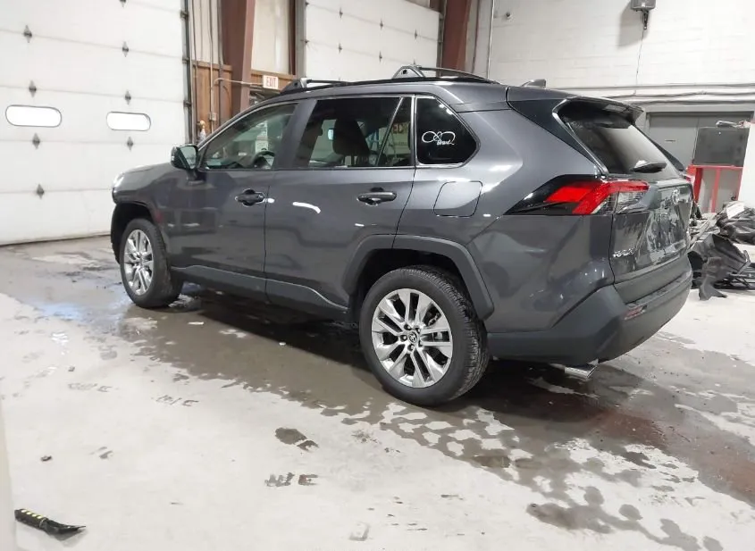 2025 TOYOTA RAV4 Used VIN 2T3A1RFV8SC508208 – photo 11