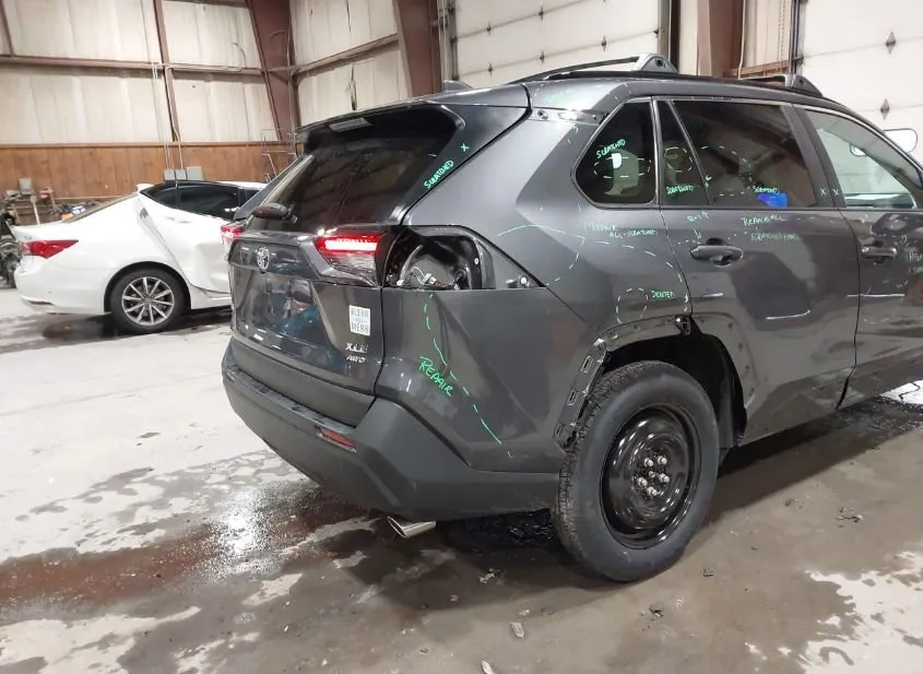 2025 TOYOTA RAV4 Used VIN 2T3A1RFV8SC508208 – photo 15
