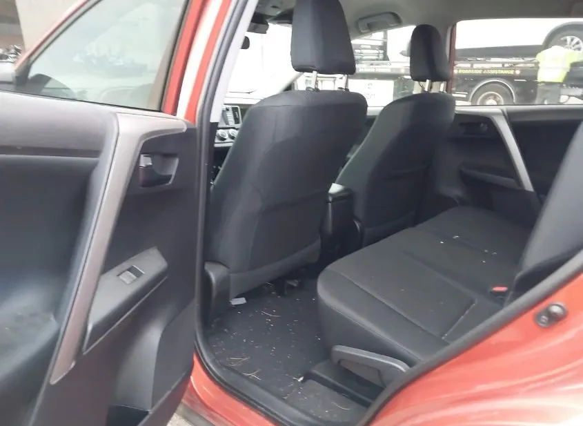 2016 TOYOTA RAV4 Used VIN 2T3BFREV3GW455964 – trunk area