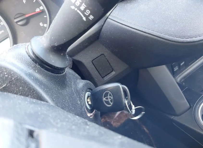 2016 TOYOTA RAV4 Used VIN 2T3BFREV3GW455964 – photo 16