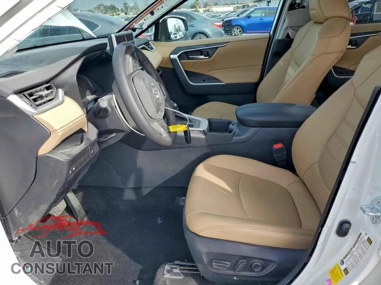 2025 TOYOTA RAV4 Damaged VIN 2T3C1RFVXSW398365 – exterior detail