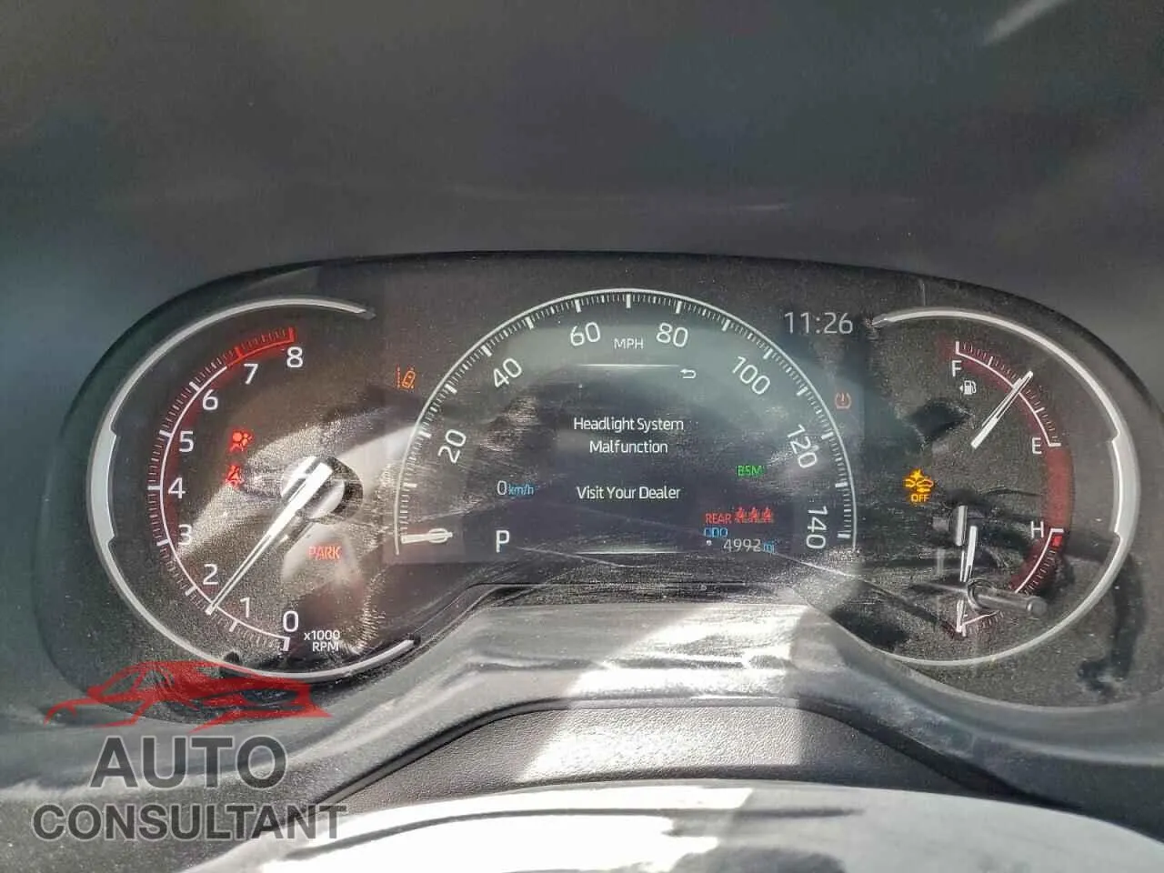 2025 TOYOTA RAV4 Damaged VIN 2T3C1RFVXSW398365 – trunk area