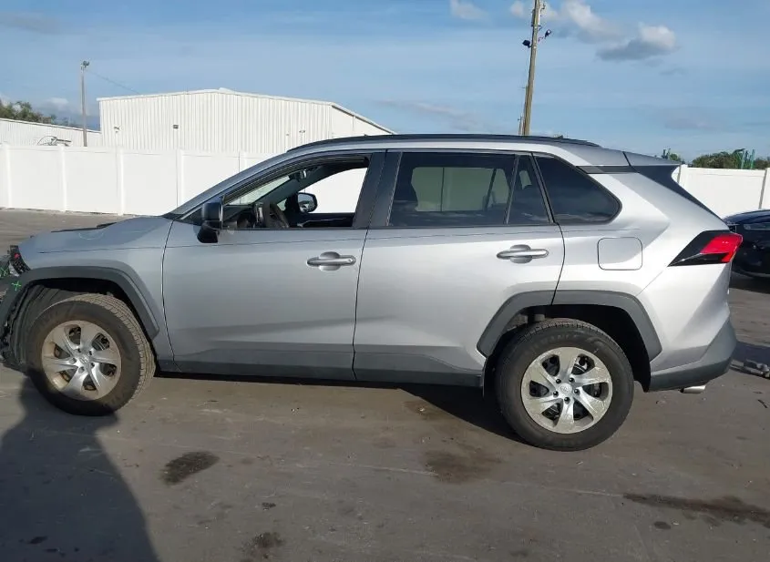 2019 TOYOTA RAV4 Used VIN 2T3H1RFV1KW052114 – rear exterior