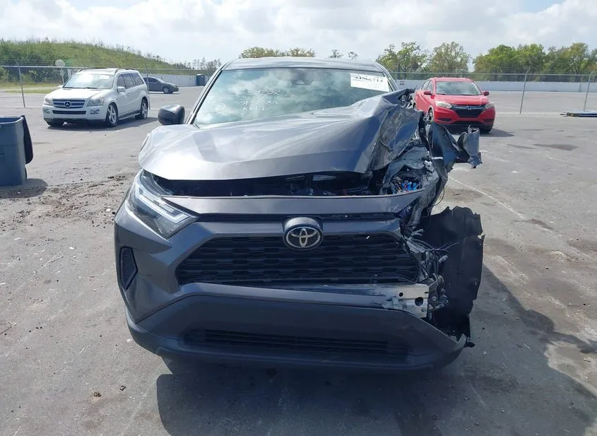 2024 TOYOTA RAV4 Used VIN 2T3H1RFV5RC265580 – photo 16