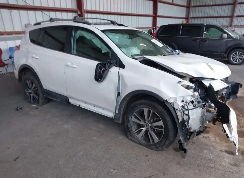 2018 TOYOTA RAV4 Damaged VIN 2T3RFREV2JW795516 – interior seats