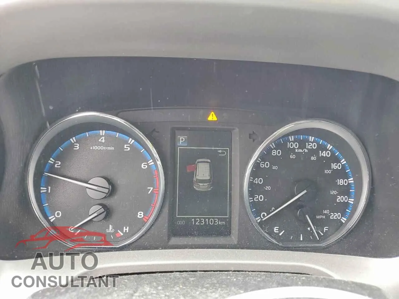 2017 TOYOTA RAV4 Used VIN 2T3RFREV4HW668213 – trunk area