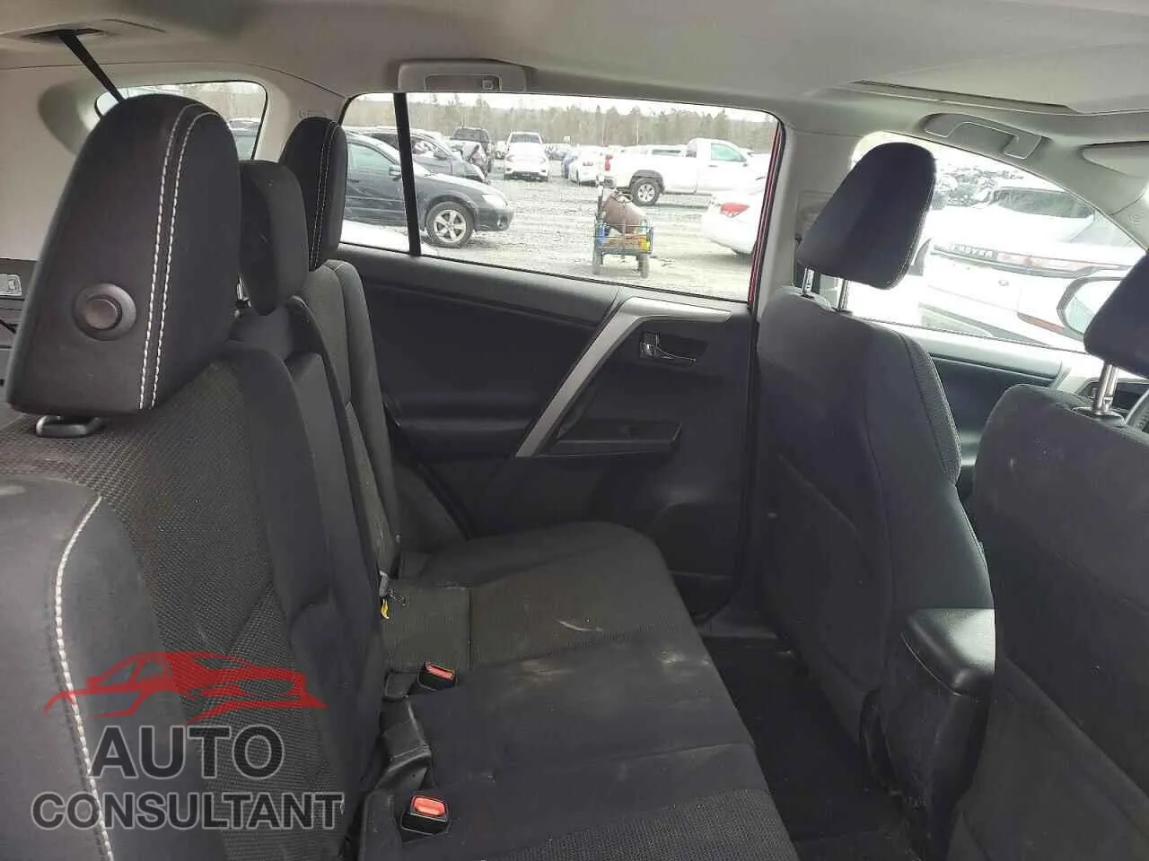 2017 TOYOTA RAV4 Used VIN 2T3RFREV4HW668213 – photo 11