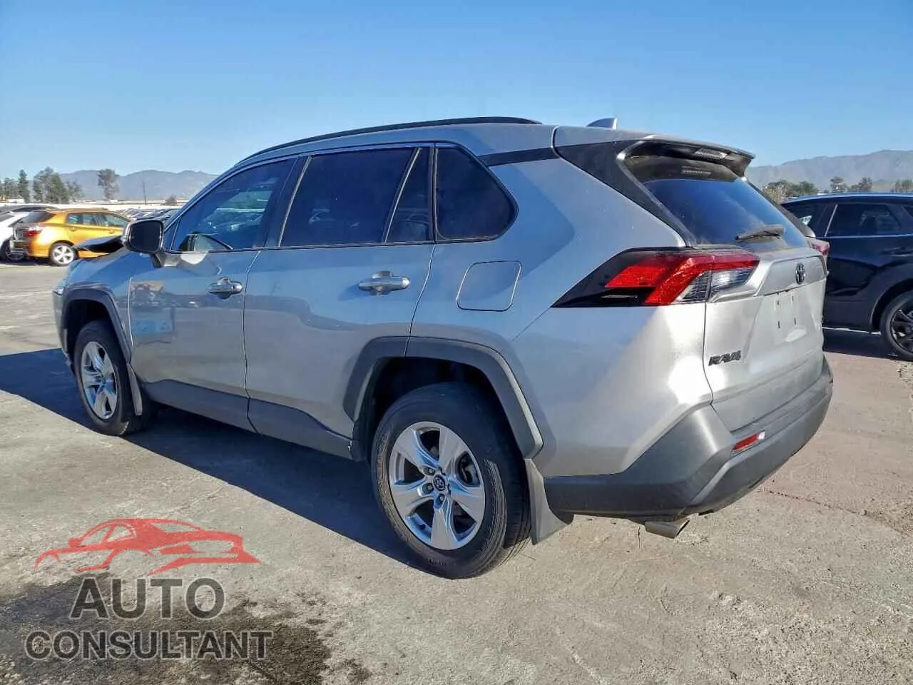 2021 TOYOTA RAV4 Damaged VIN 2T3W1RFV0MW114757 – rear exterior