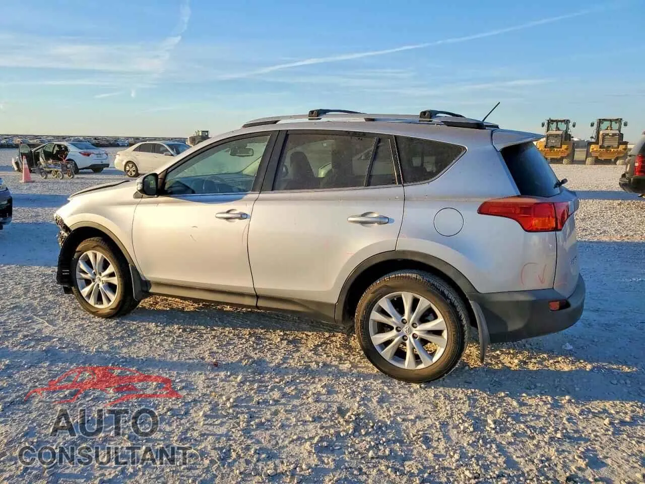 2015 TOYOTA RAV4 Damaged VIN 2T3YFREV7FW158737 – rear exterior