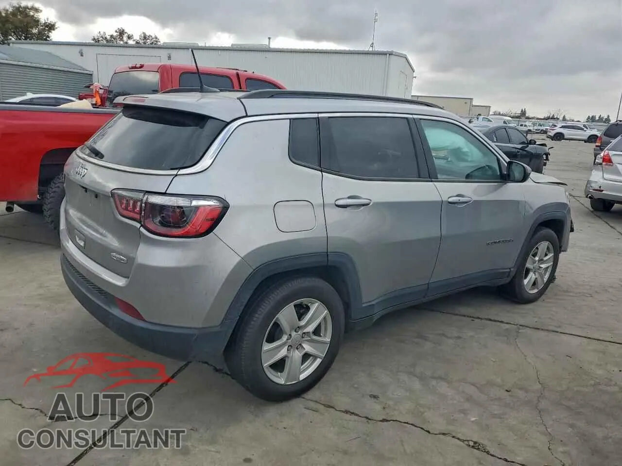 2022 JEEP COMPASS Damaged VIN 3C4NJCBB5NT138503 – side profile