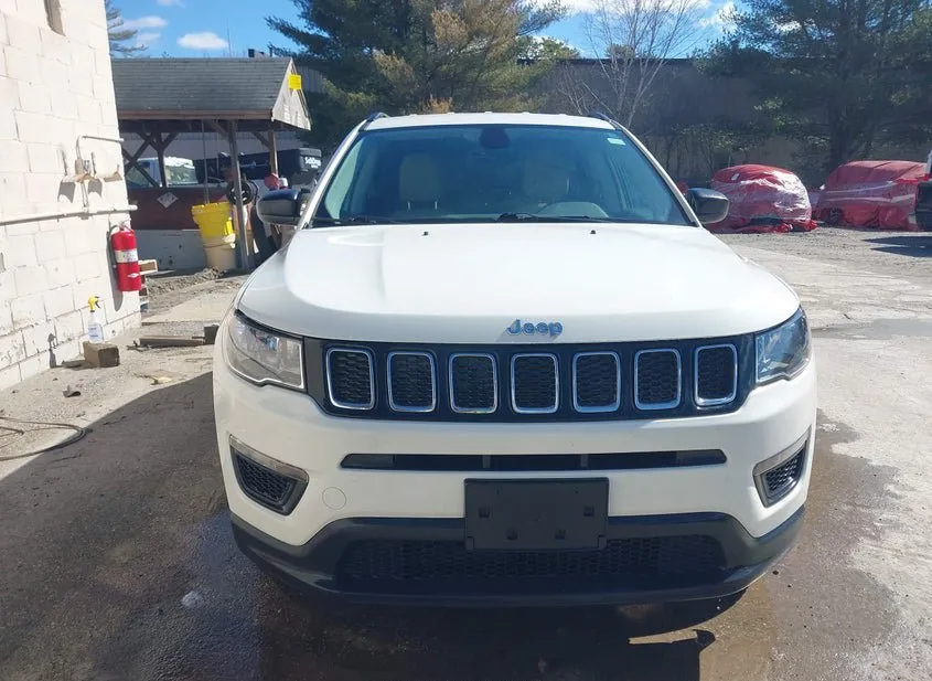 2018 JEEP Compass Used VIN 3C4NJDAB6JT413765 – photo 12