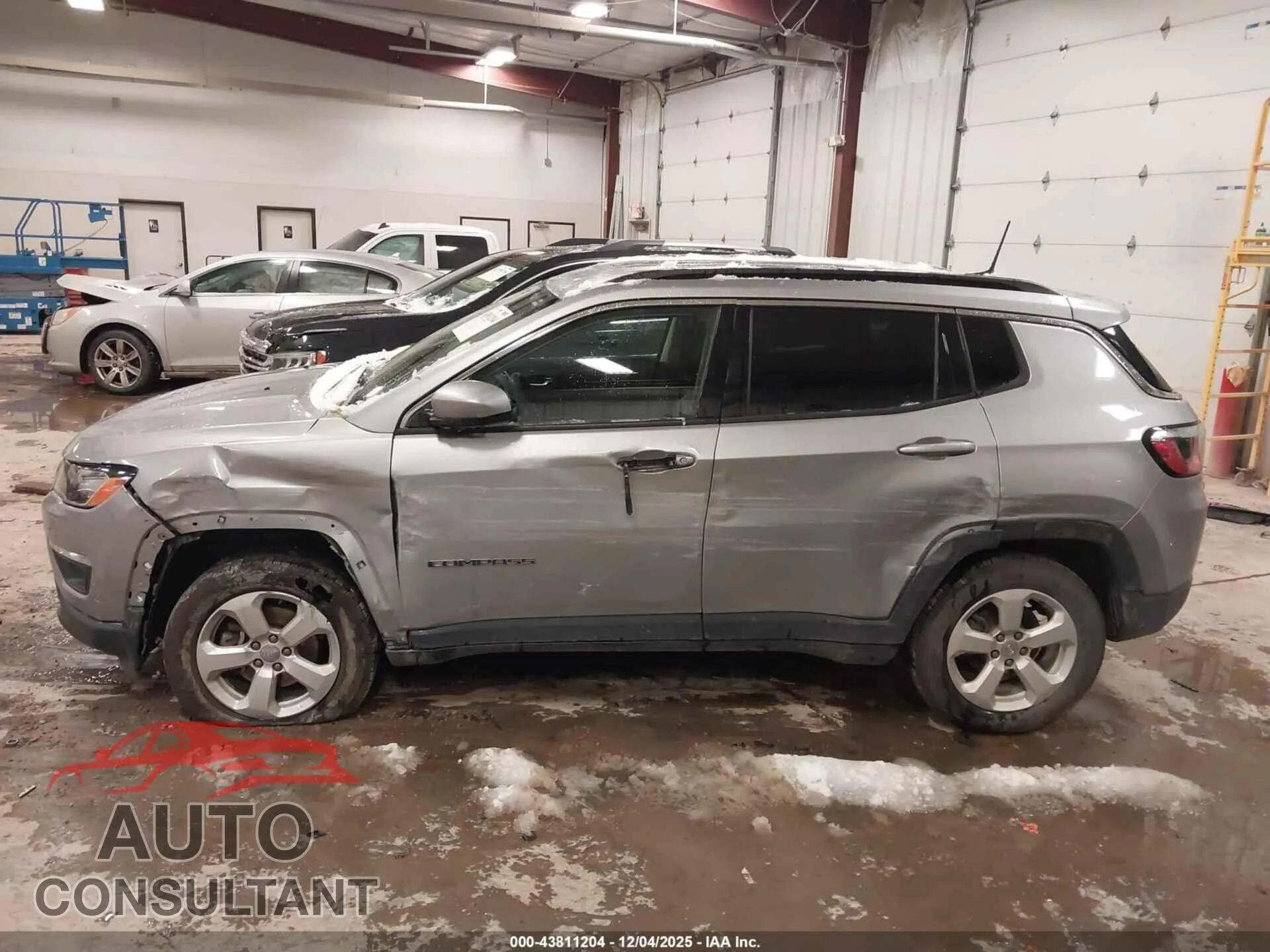 2019 JEEP COMPASS Damaged VIN 3C4NJDBB7KT646179 – photo 14