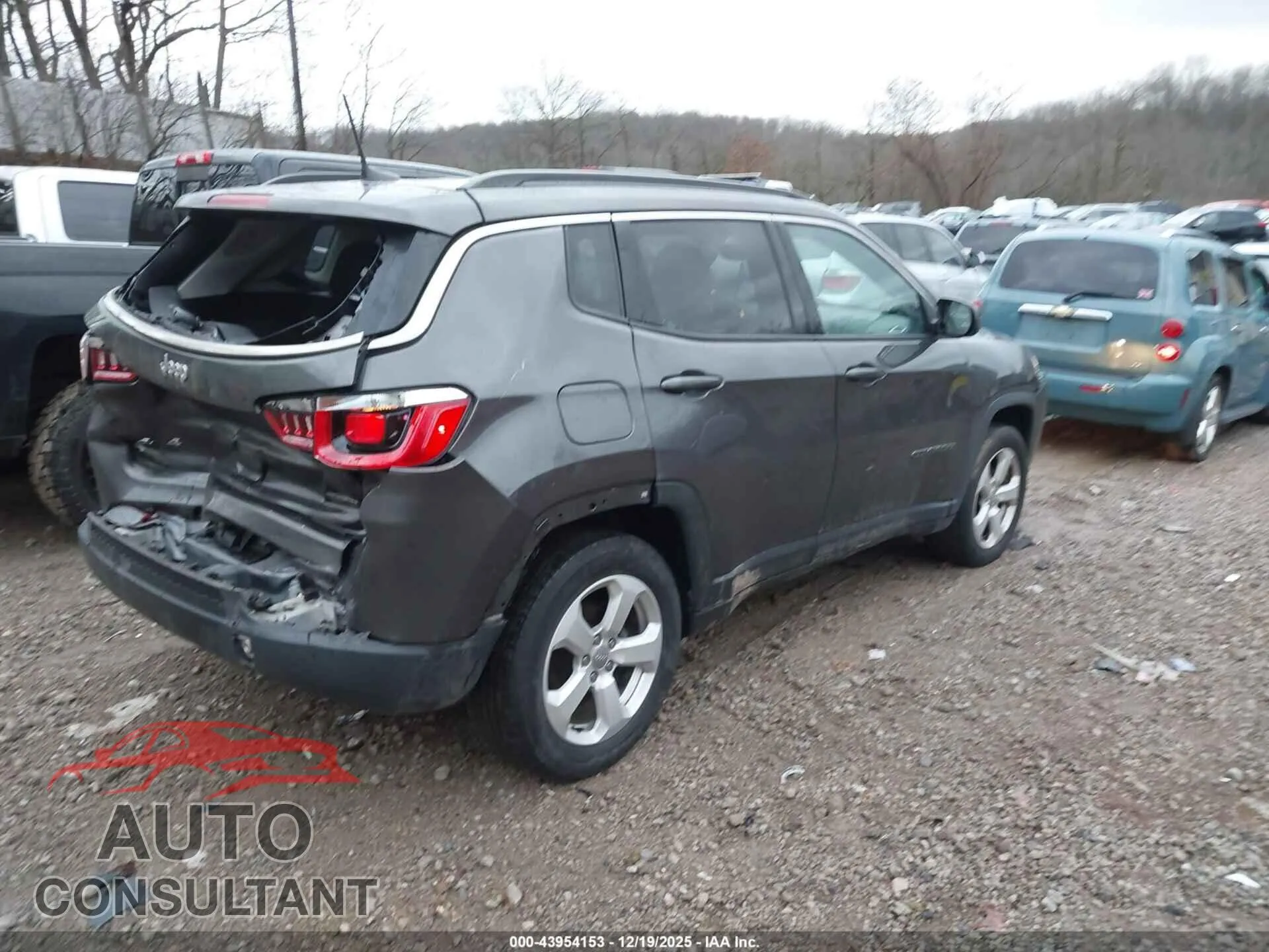 2019 JEEP COMPASS Damaged VIN 3C4NJDBB7KT849699 – dashboard