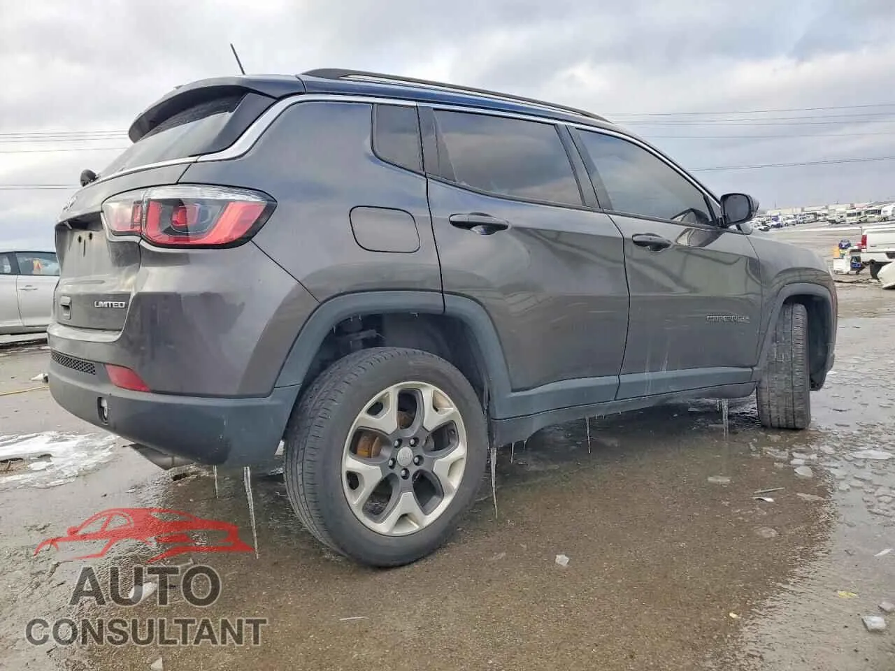 2018 JEEP COMPASS Damaged VIN 3C4NJDCB1JT231632 – side profile