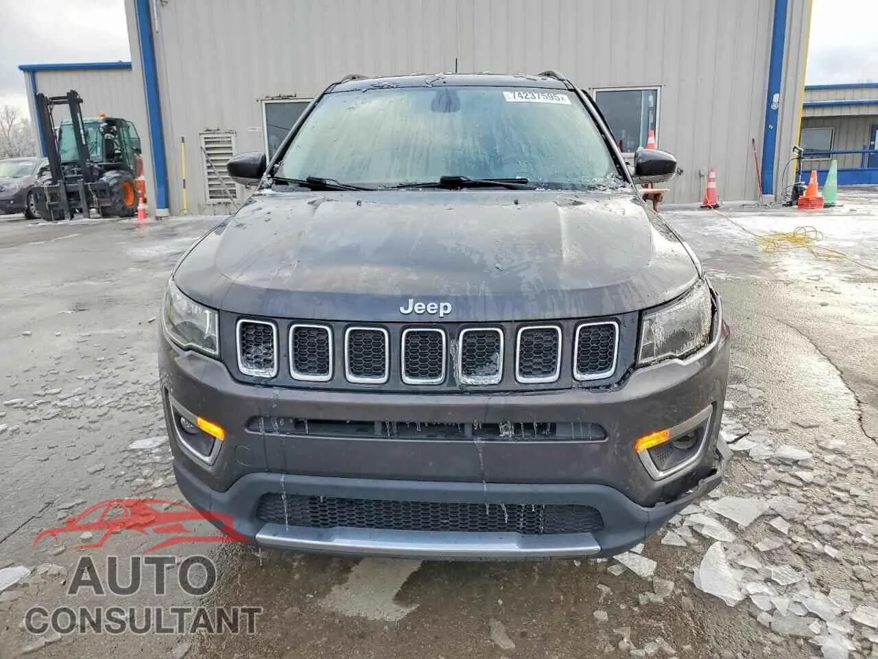 2018 JEEP COMPASS Damaged VIN 3C4NJDCB1JT231632 – interior seats