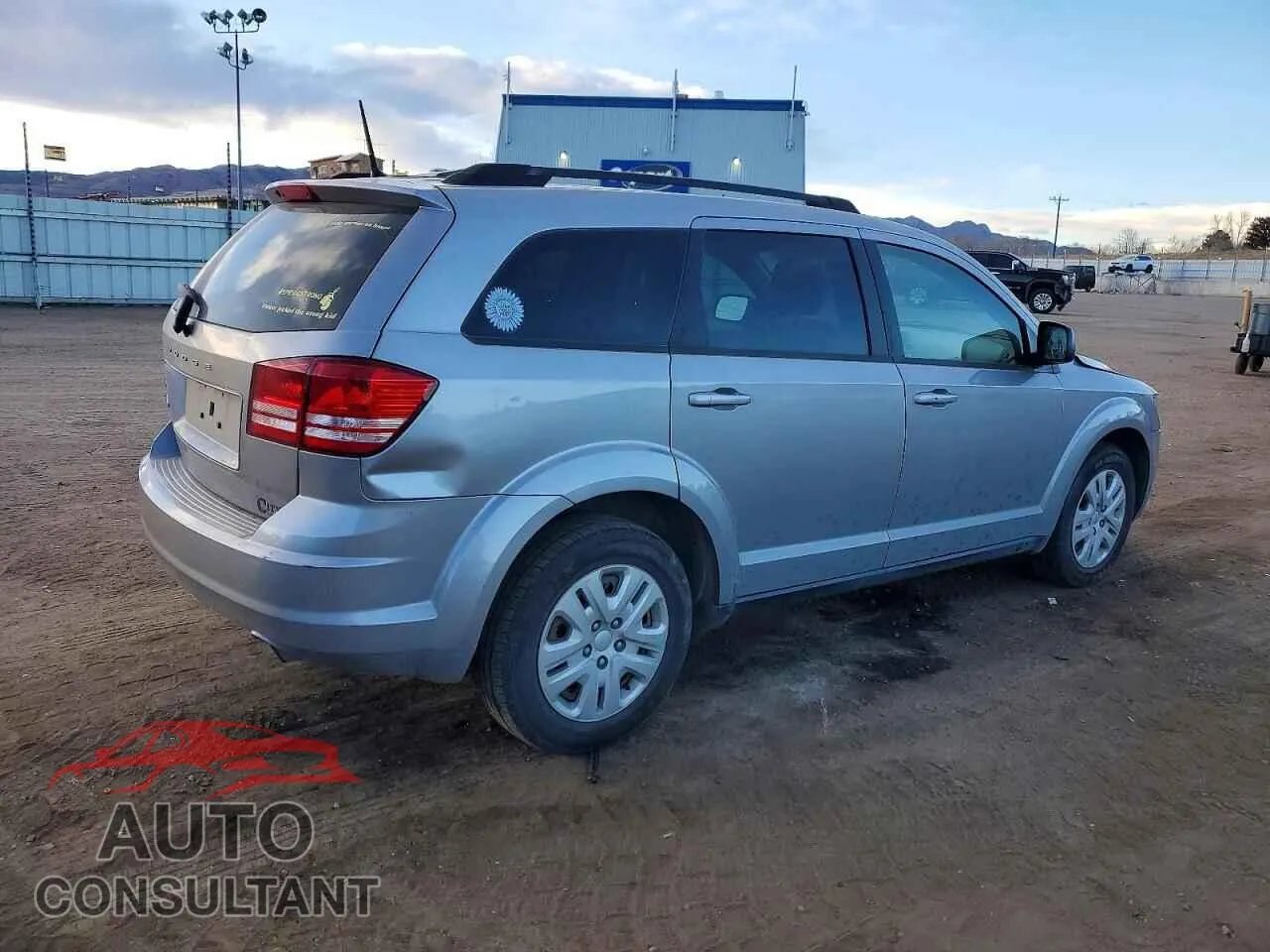 2018 DODGE JOURNEY Damaged VIN 3C4PDCAB3JT509380 – side profile