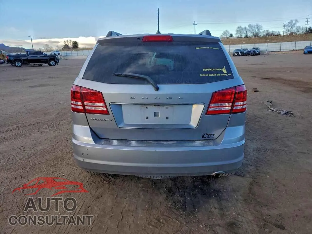 2018 DODGE JOURNEY Damaged VIN 3C4PDCAB3JT509380 – engine bay