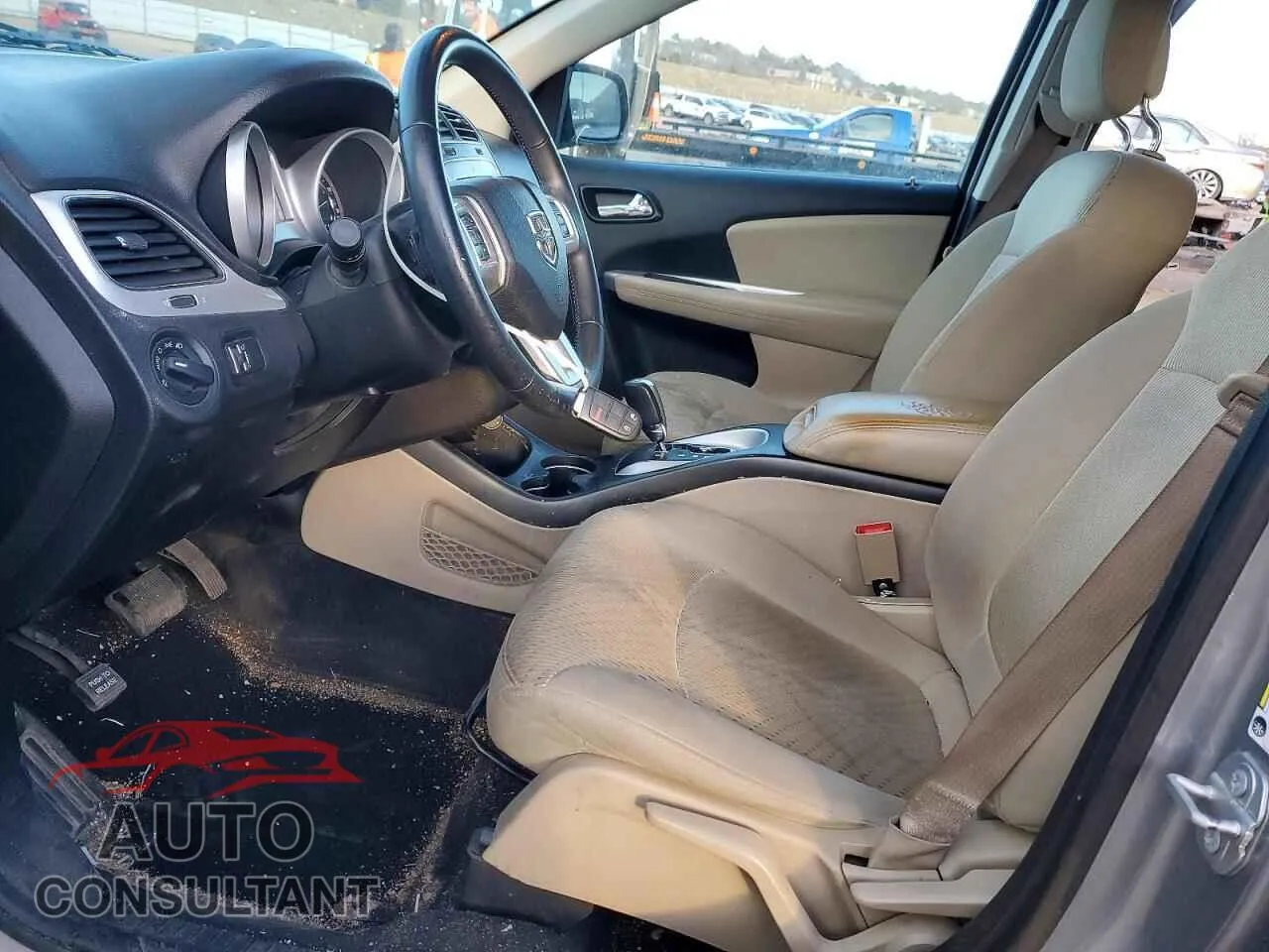 2018 DODGE JOURNEY Damaged VIN 3C4PDCAB3JT509380 – exterior detail